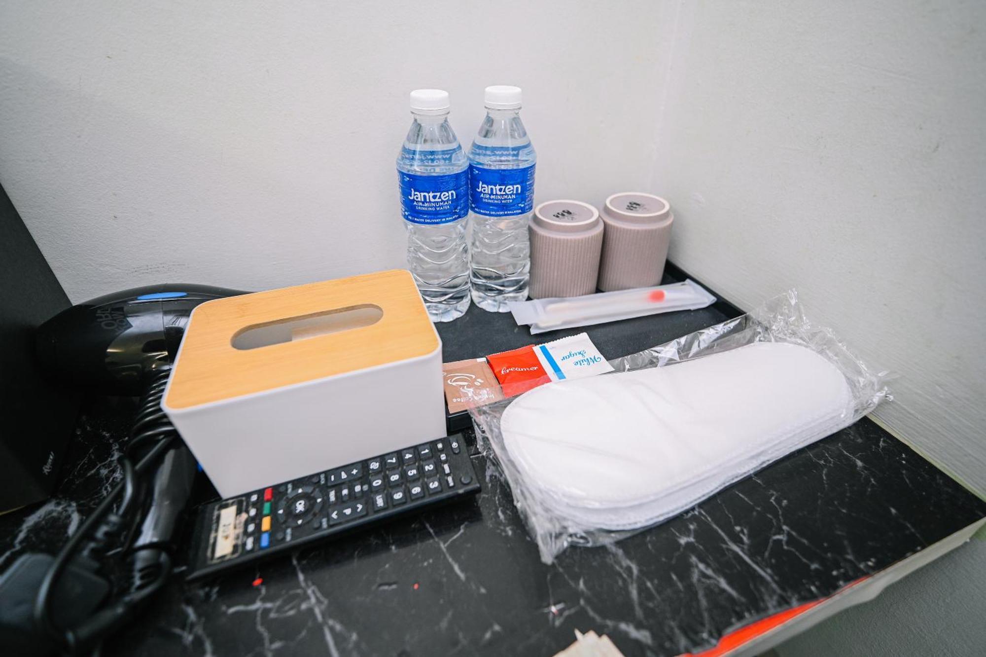 Swing & Pillows - Pj Ss2 Petaling Jaya Ngoại thất bức ảnh