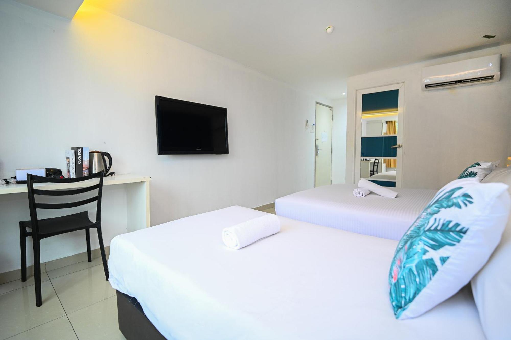 Swing & Pillows - Pj Ss2 Petaling Jaya Ngoại thất bức ảnh